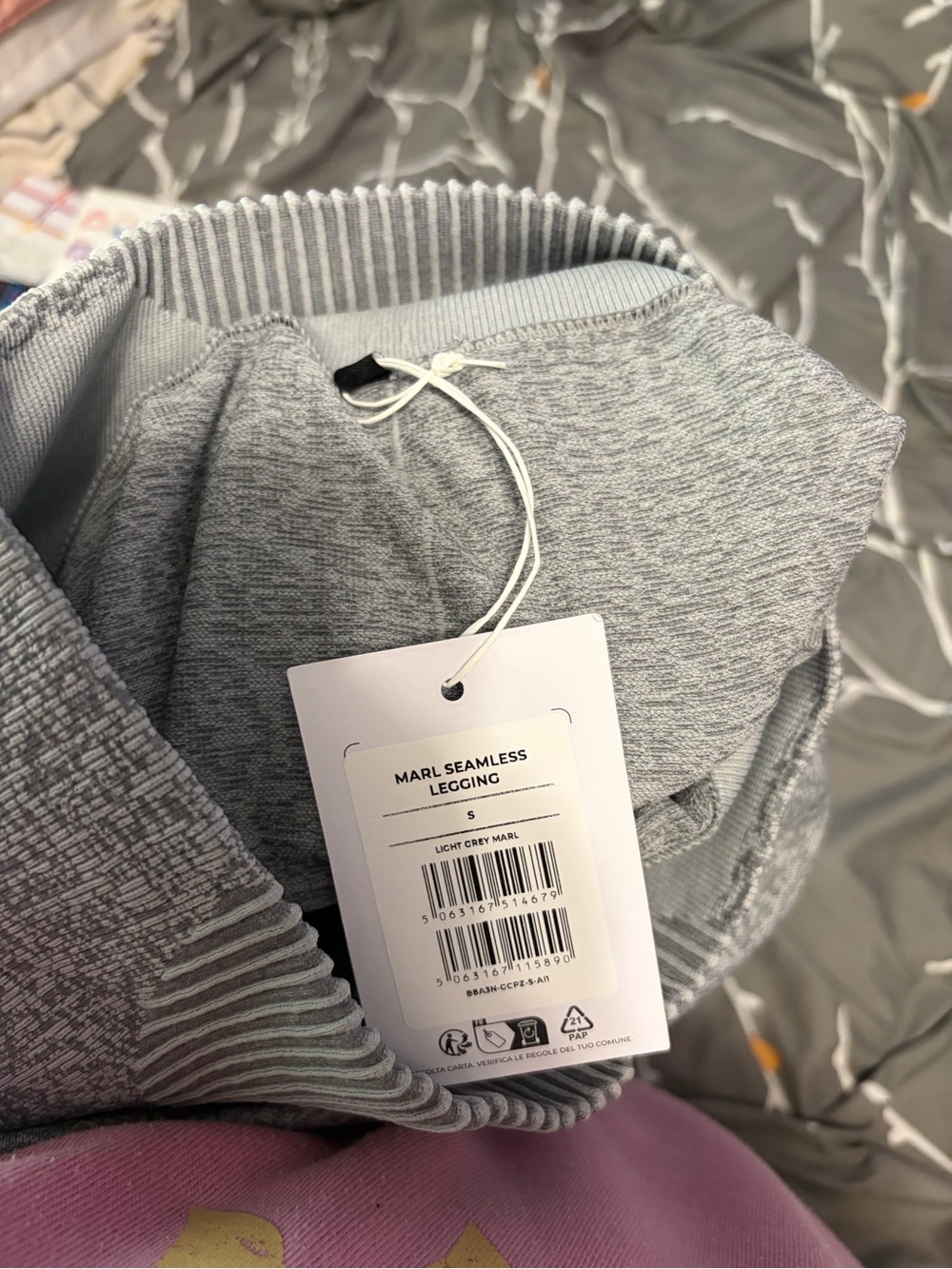 Gymshark bundle - Picture 14 of 15